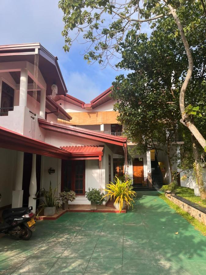 Ceylonima Home Stay Анурадхапура Экстерьер фото