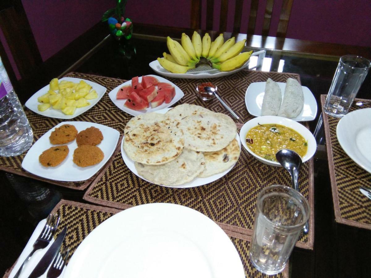 Ceylonima Home Stay Анурадхапура Экстерьер фото